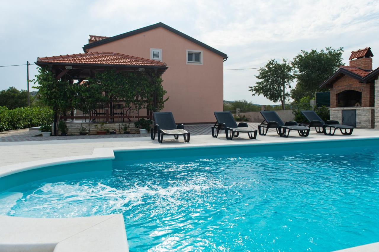 Mala Cista Villa Verbena מראה חיצוני תמונה