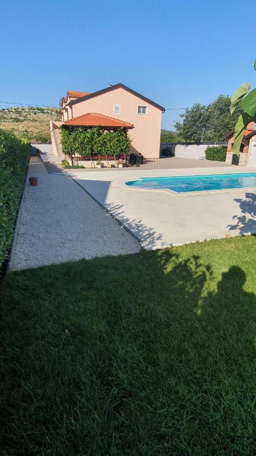 Mala Cista Villa Verbena מראה חיצוני תמונה